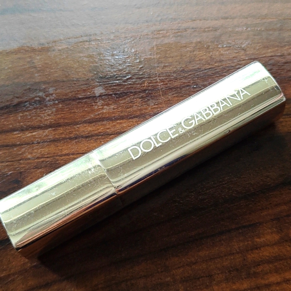 D&G lipstick